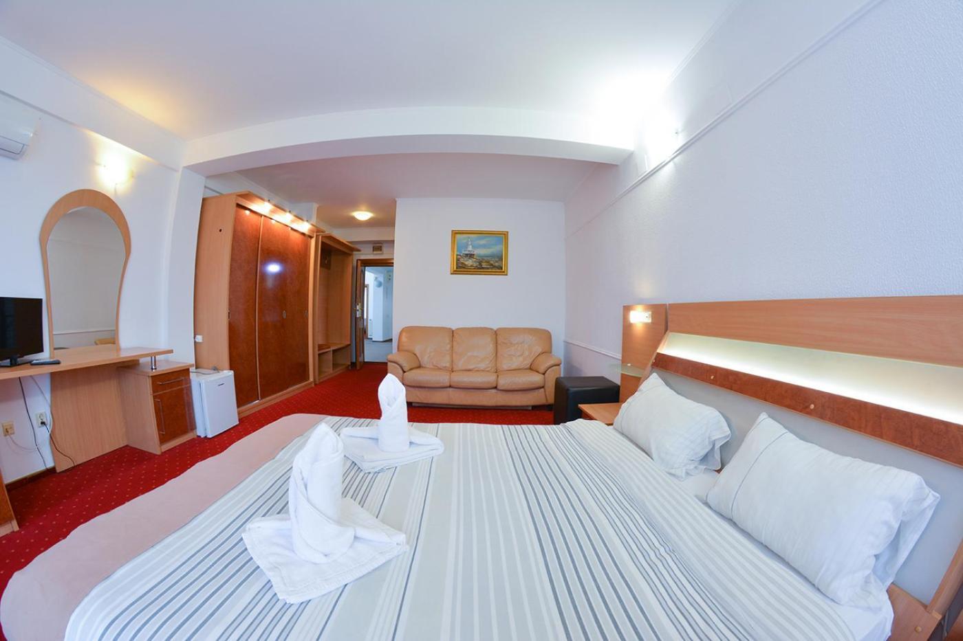 Hotel Pensiune Valentina Râmnicu Vâlcea Exterior foto